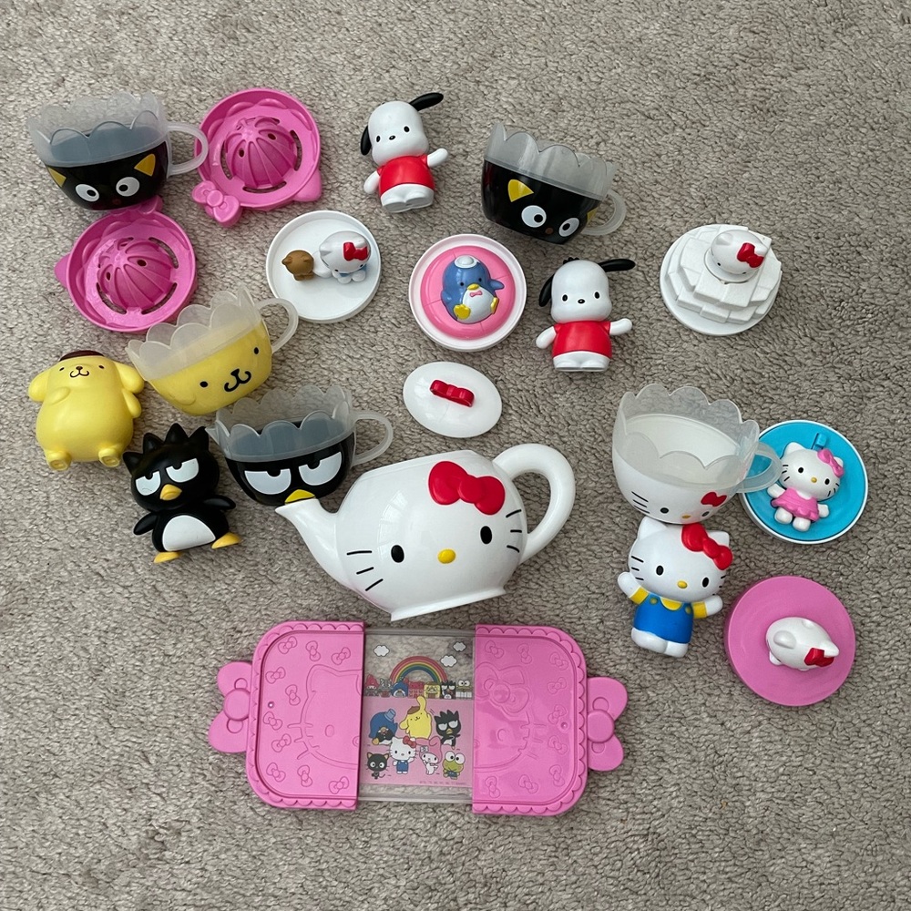 Hello Kitty Sanrio Friends Tea Sets Mcd